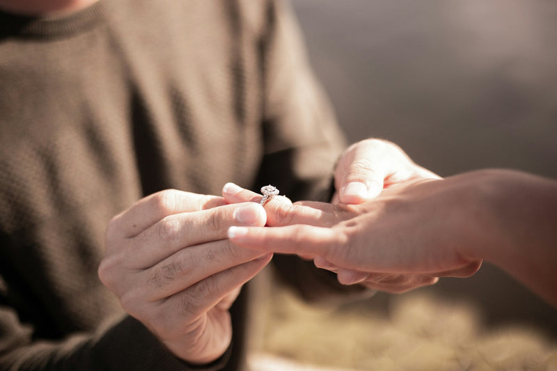 How to Address Common Complaints About Engagement Rings