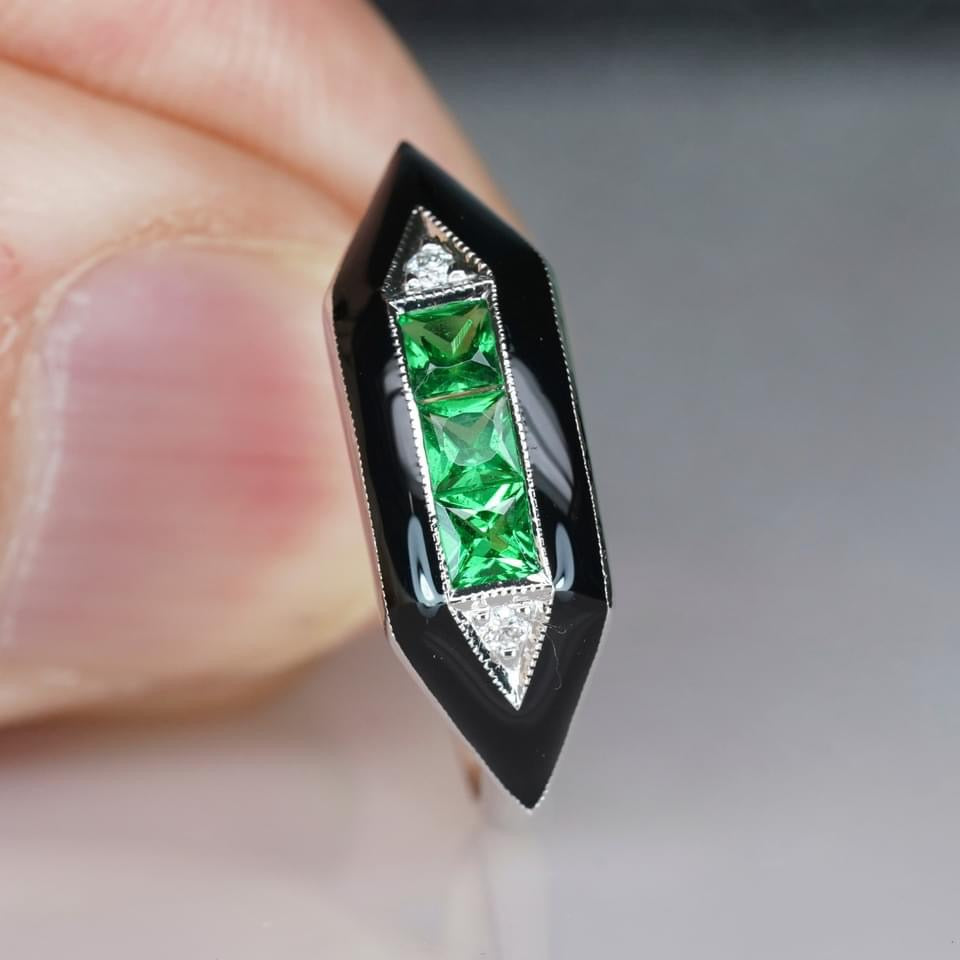14KY DIAMOND, TSAVORITE, AND BLACK ENAMEL RING