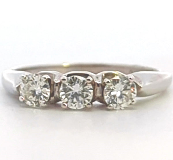 THREE STONE DIAMOND RING IN 14K WHITE GOLD