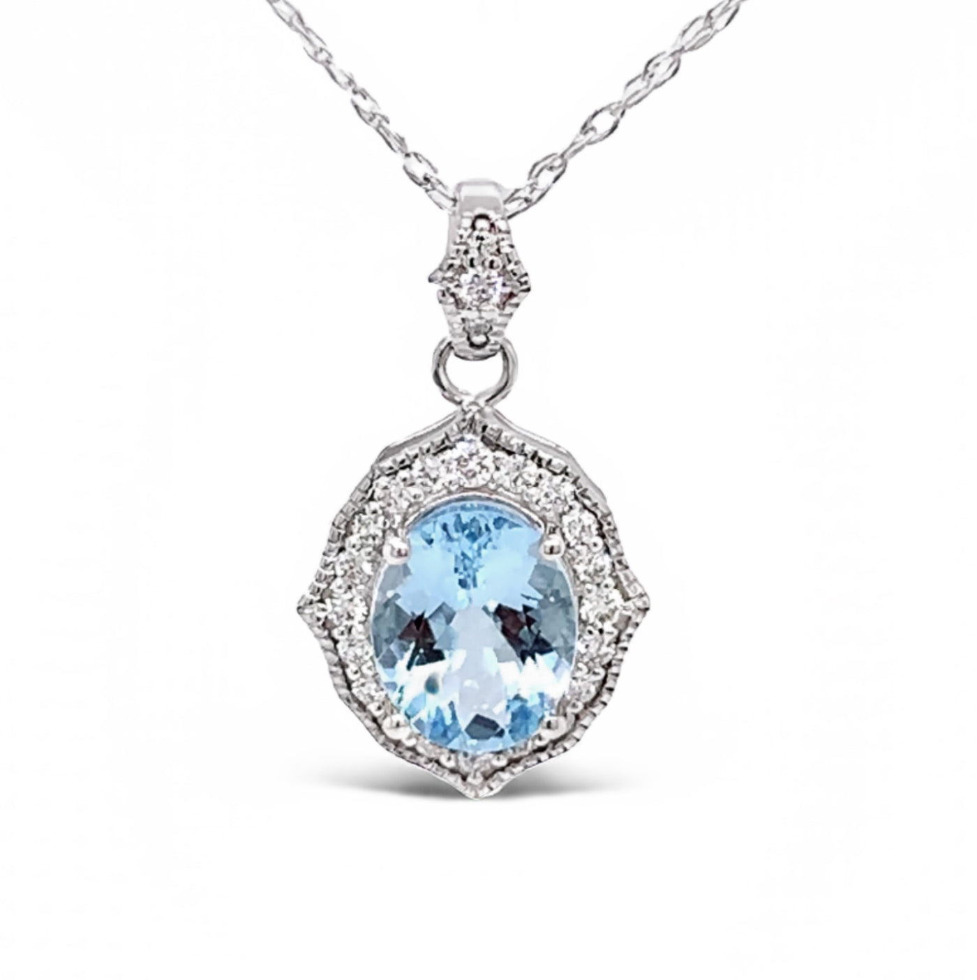 14K GOLD OVAL AQUAMARINE VINTAGE STYLE DIAMOND ACCENTED PENDANT