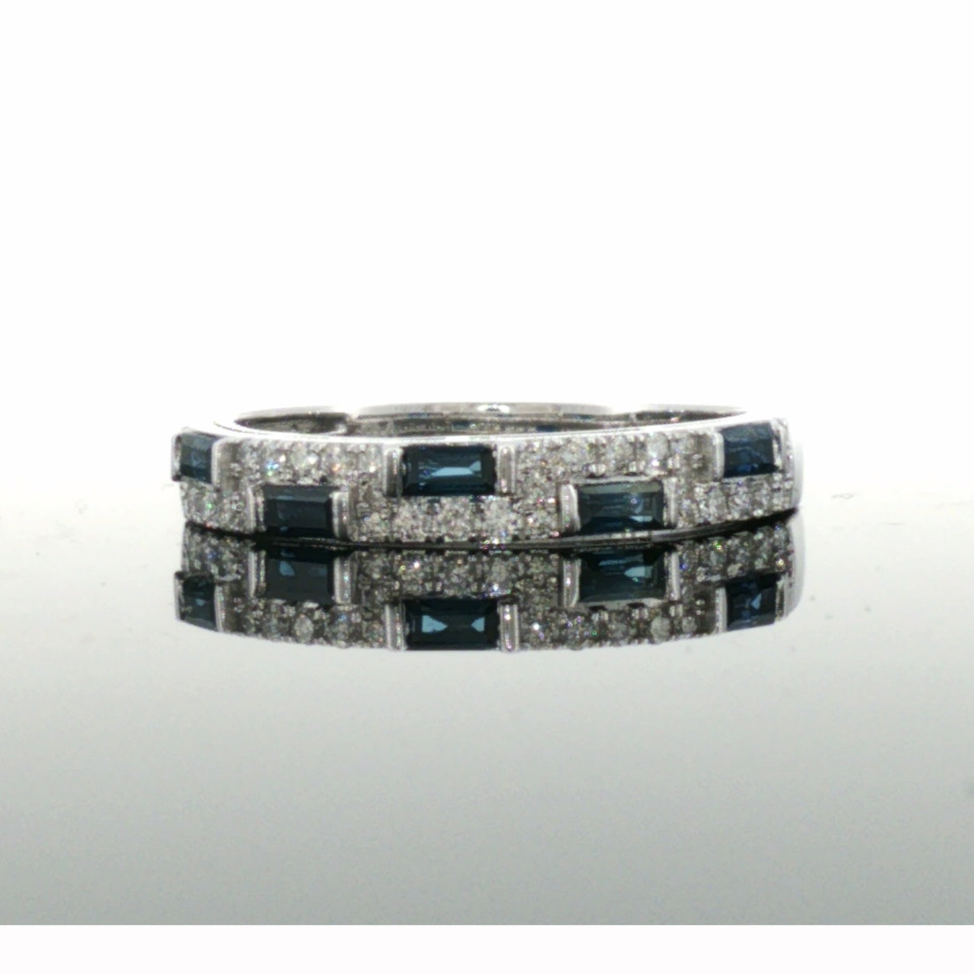 Diamond Fashion Rings - Women