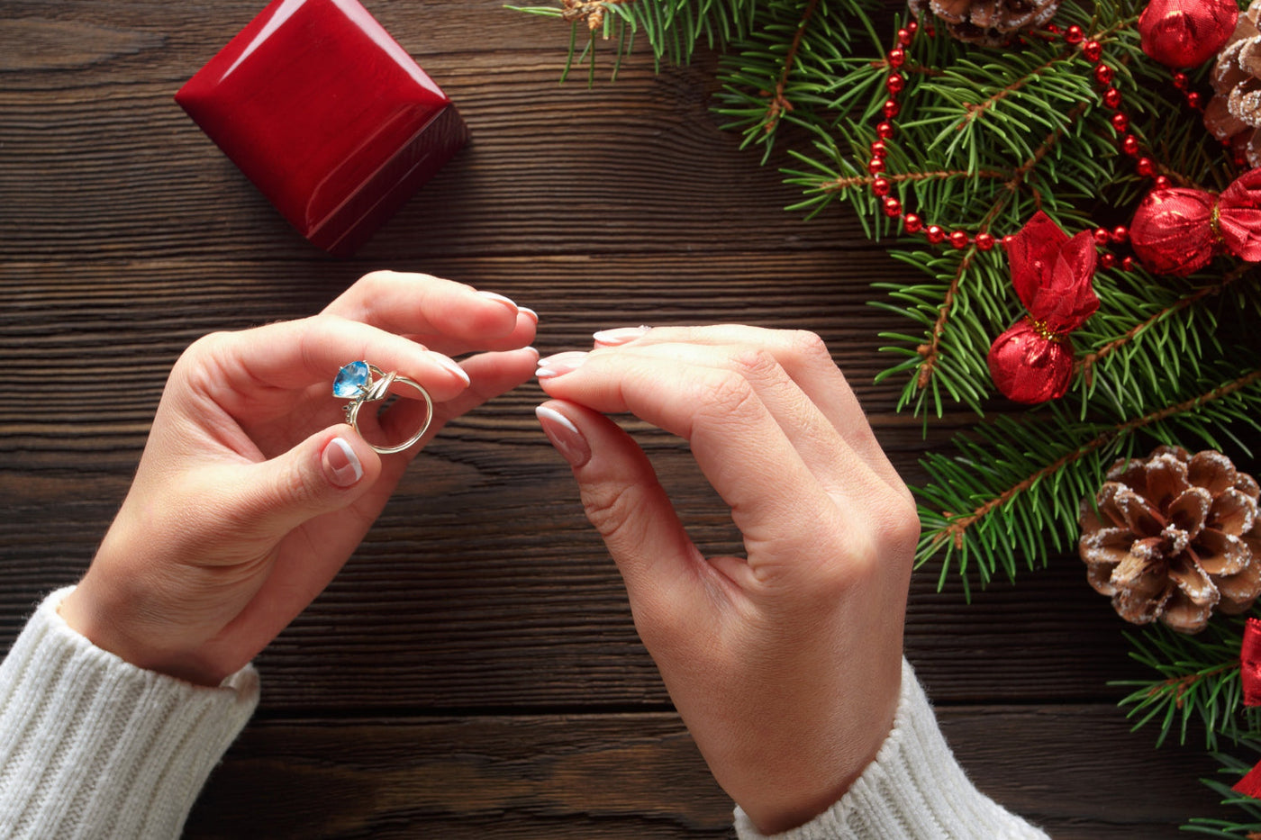 Personalized Custom Jewelry Ideas for the Holiday Season