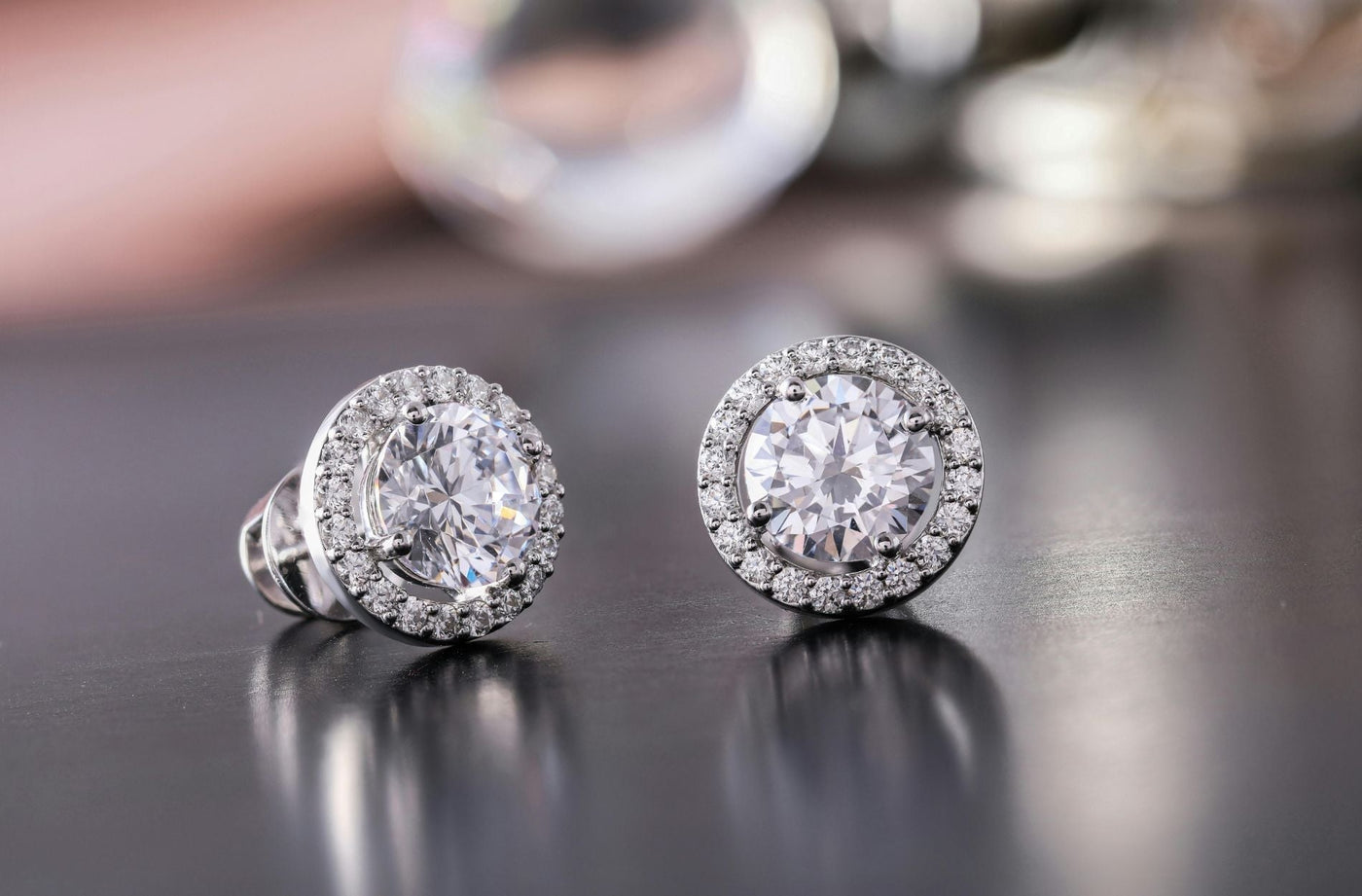Classic Custom Jewelry Pieces That Never Go Out of Style