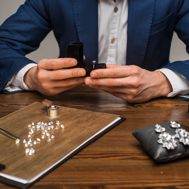 Digital vs. In-Person Jewelry Appraisals