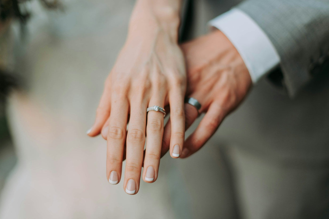How to Find the Perfect Matching Rings for Brides and Grooms