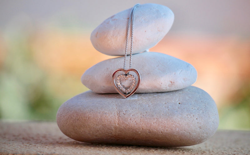 Top 3 Fashion Jewelry Necklaces Trending in Albuquerque