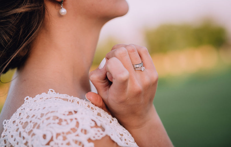 Choosing Engagement Rings That Pair Well with Wedding Bands