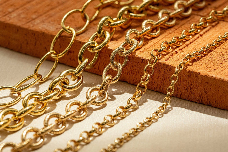 Matching Custom Jewelry With Summer Colors and Clothes