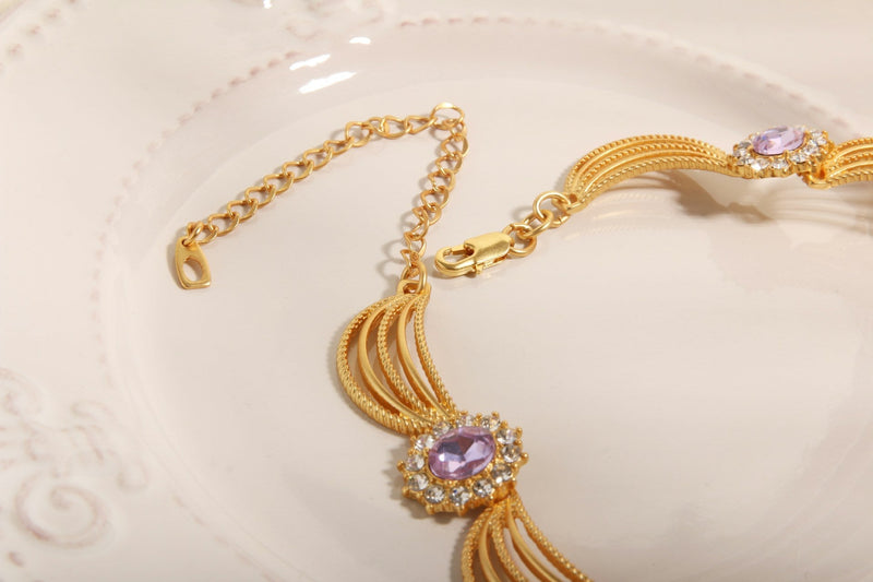 How Albuquerque’s High-Desert Sun Affects Turquoise, Opal, and Amethyst