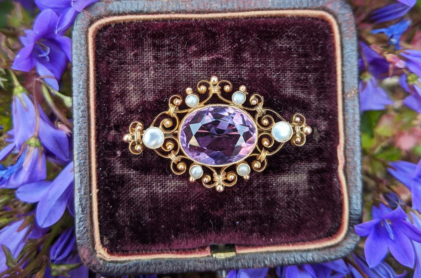 Evaluating Antique Jewelry in Albuquerque Before You Remodel