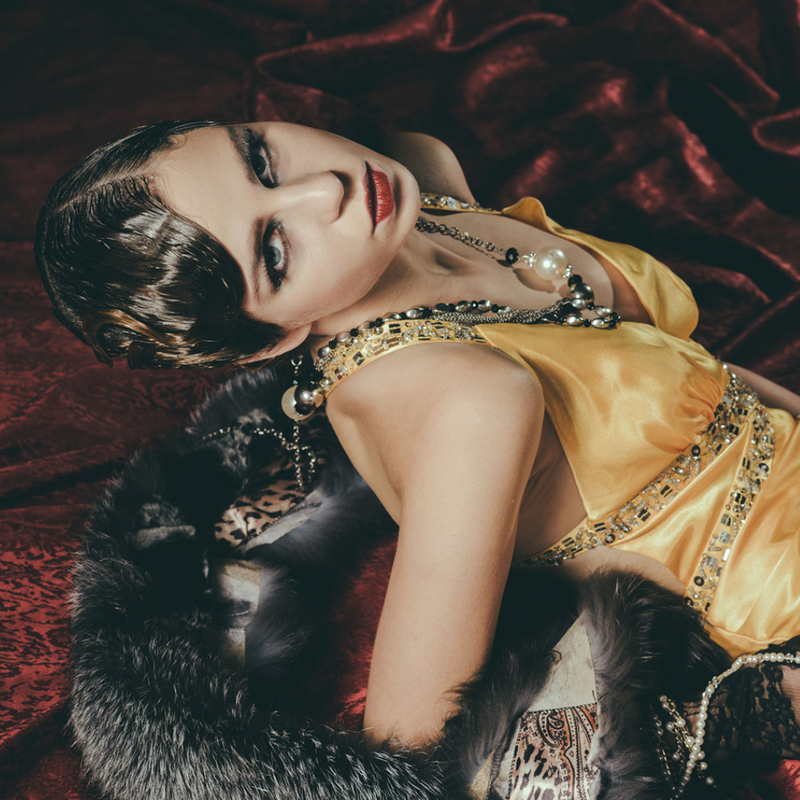 Antique vs. Vintage Jewelry: What’s the Difference?