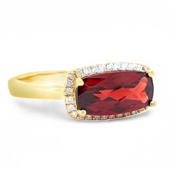 14K 2.90CT  CHECKERBOARD GARNET FASHION RING WITH DIAMONDS