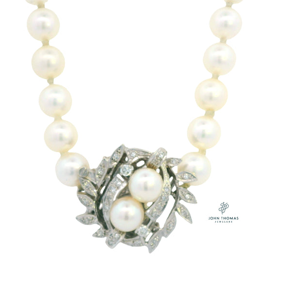 VINTAGE AKOYA PEARLS WITH DIAMOND CLASP