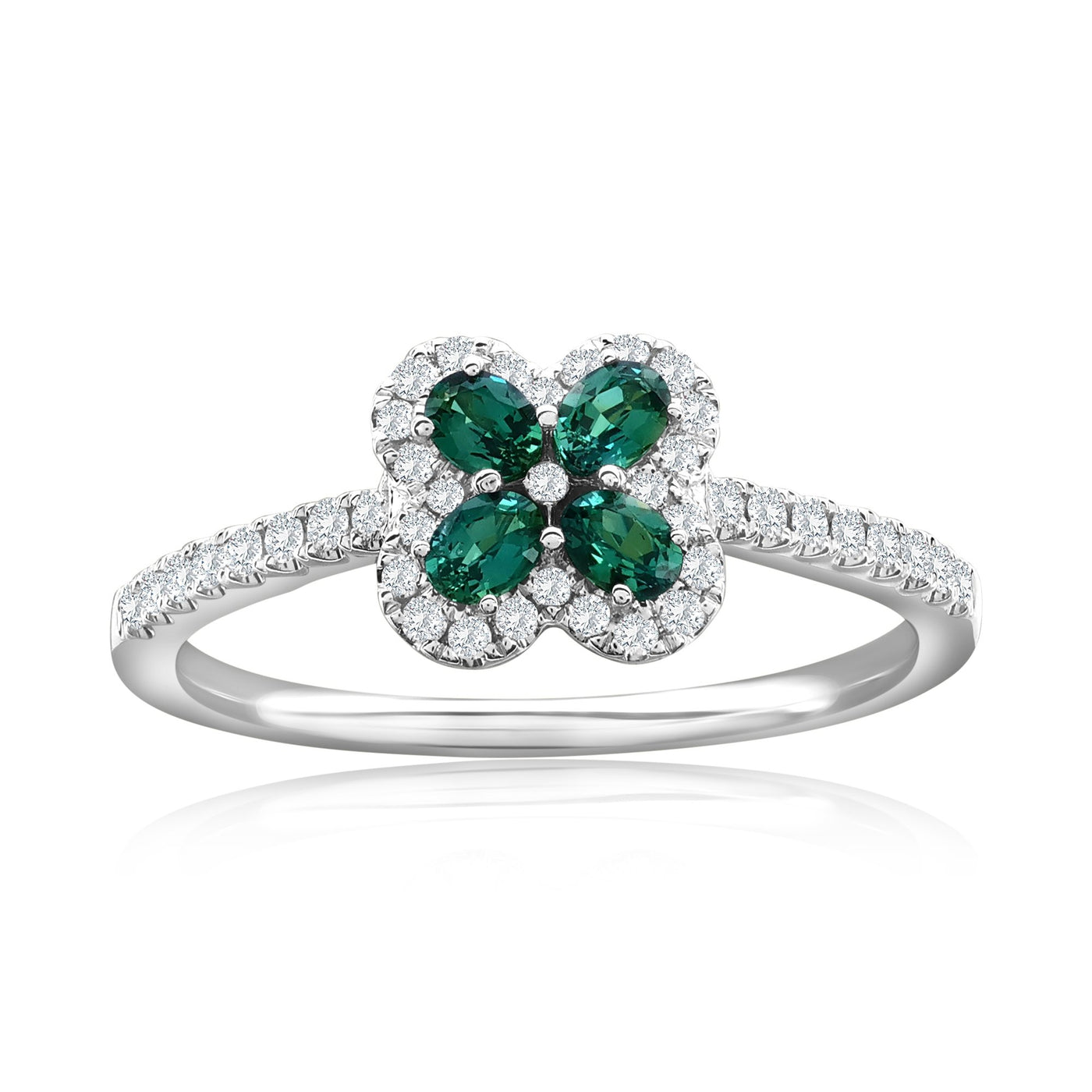 ALEXANDRITE AND DIAMOND RING IN WHITE GOLD